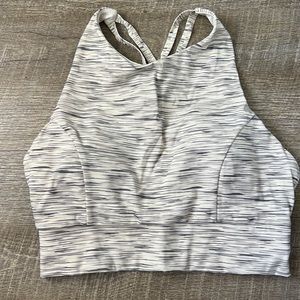 TAVI Grey & White Sports Bra Size Small